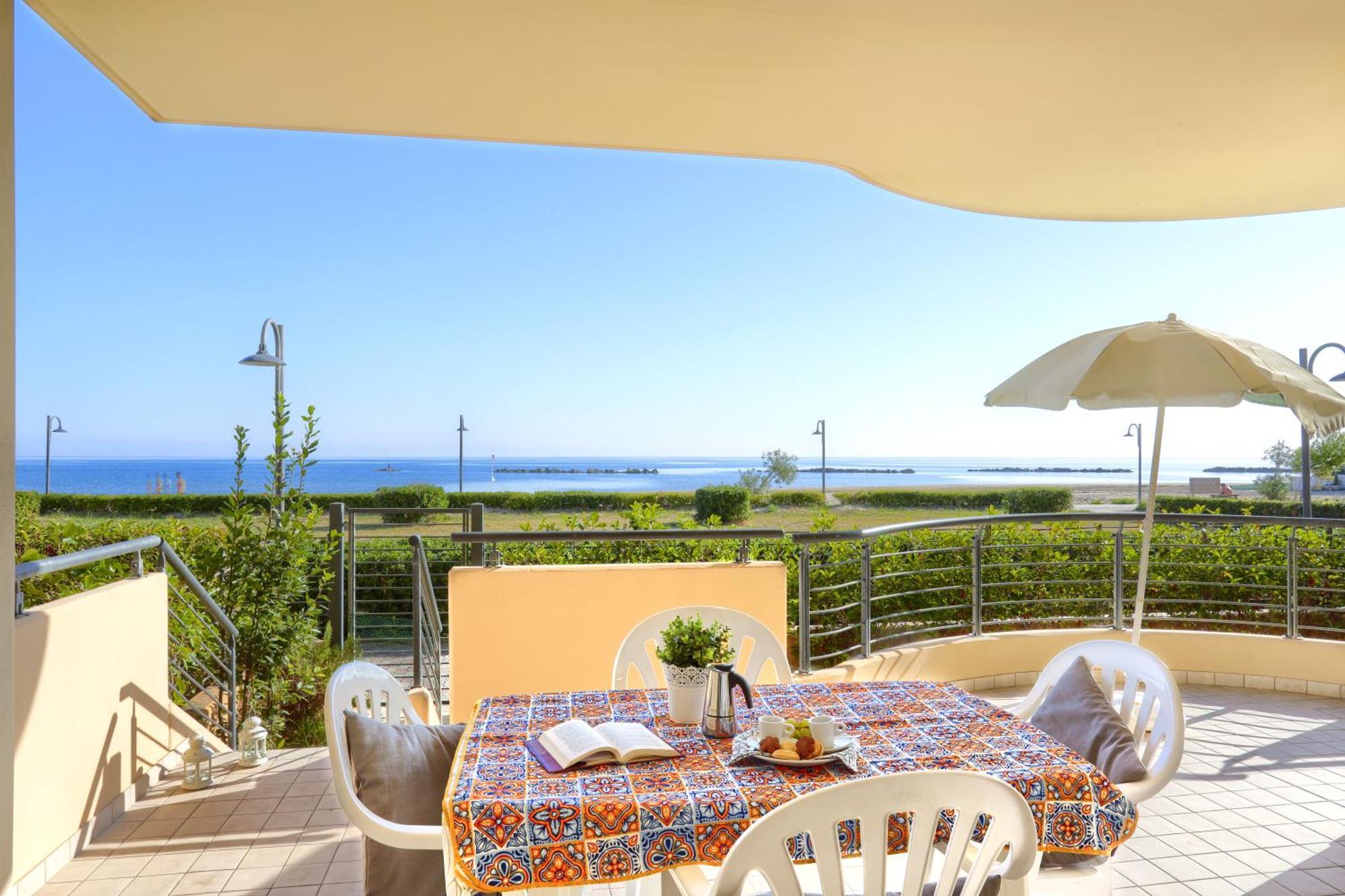 Mazzarosa Residence Roseto Degli Abruzzi Phòng bức ảnh